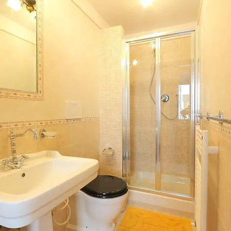 Katti House 2 Guest house