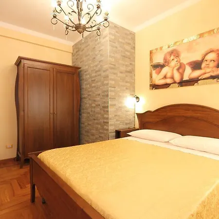 Katti House 2 3*