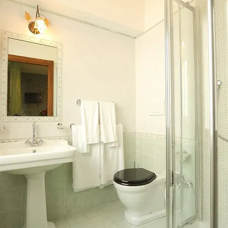 בית הארחה Katti House 2 3*